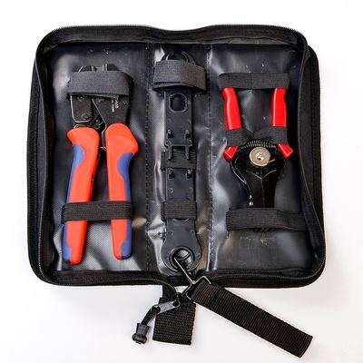 Sistema solare strumento adatto per il cavo quadrato gamma 2.5MM2/4MM2/6MM2 PV Cable Stripping e crimping kit di strumenti per PV004 connettori
