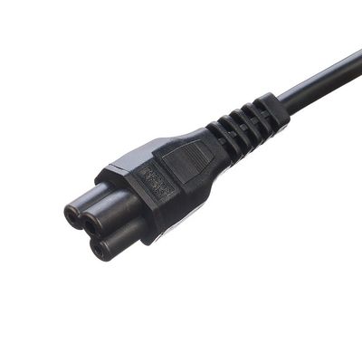 C5 Clover Connector Nero Italia Cordone di estensione standard Leads H05VV-F 3x0.75MM2 Cable 3 Pin 16A Plug for Commercial