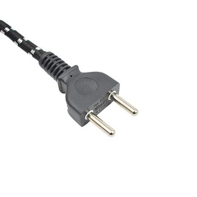 Corde di estensione di fili elettrici commerciali VDE/SNI/KC 2 spina rotonda per ferro elettrico a Dubai, mercato del Medio Oriente