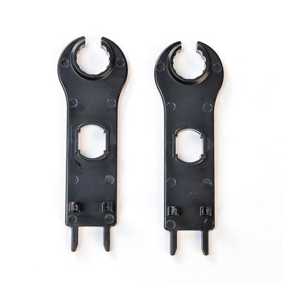 Kit di attrezzi per il ritaglio dei rami dei cavi fotovoltaici IEC Tipo di estremità femminile per cavi fotovoltaici 2.5MM2/4MM2/6MM2 e connettori PV004
