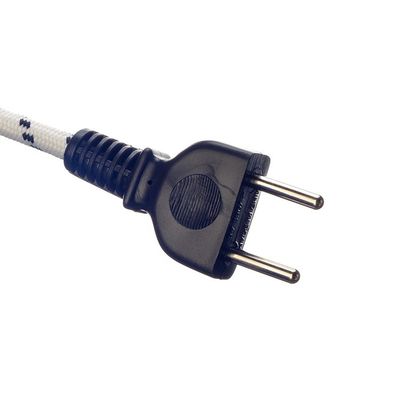 Cavo elettrico a 2 perni in Pakistan Karachi Cavo a filo intrecciato per ferro 1.8m Trattamento termico di fine bianco Tubo di riduzione del calore e tubo di fibra di vetro