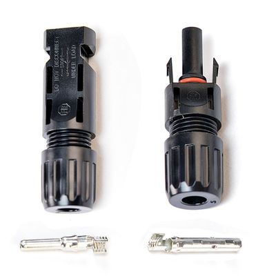 Tuv Heavy Duty Safe Solar Pv Maschio e femmina Dc Power Solar Cable Connector Socket con fusibile per l'uso di cavi di estensione solare DC